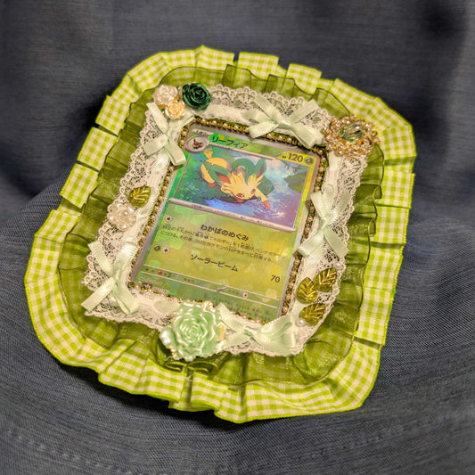 Leafeon Inspired Deco Card Case Keychain